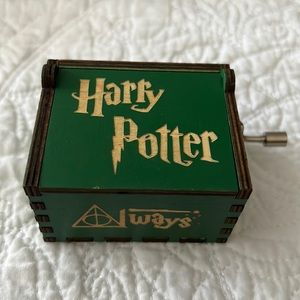 HP 💚 Harry Potter Music Box
